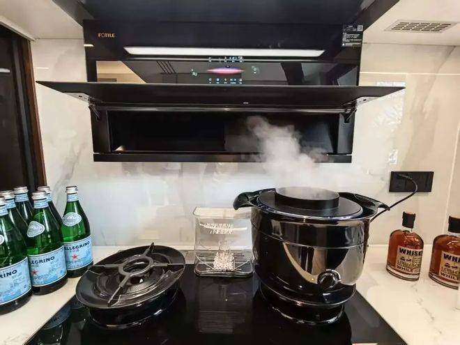 中环铂樾 (售楼处电话) 官方 - 中环铂樾销售中心 - 环境 - 户型 - 价格 - 地址 - 楼盘详情 - 配套 - 电话 - 交房时间 - 配套 - 售楼处电话 - 交房时间(图13)